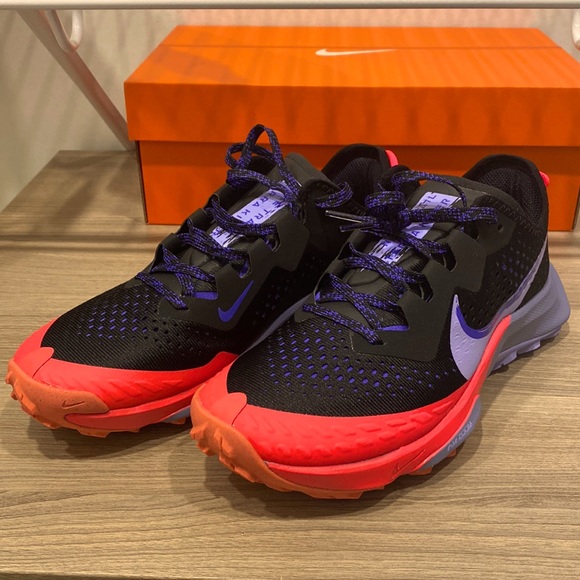 Brand new Nike Air Zoom Terra Kiger 7 - Picture 2 of 7